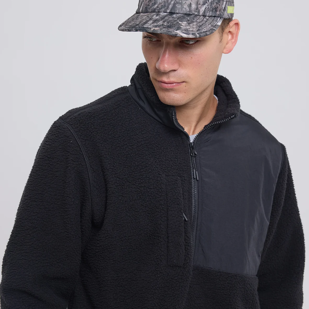 EVEREST HALF ZIP - Image 7