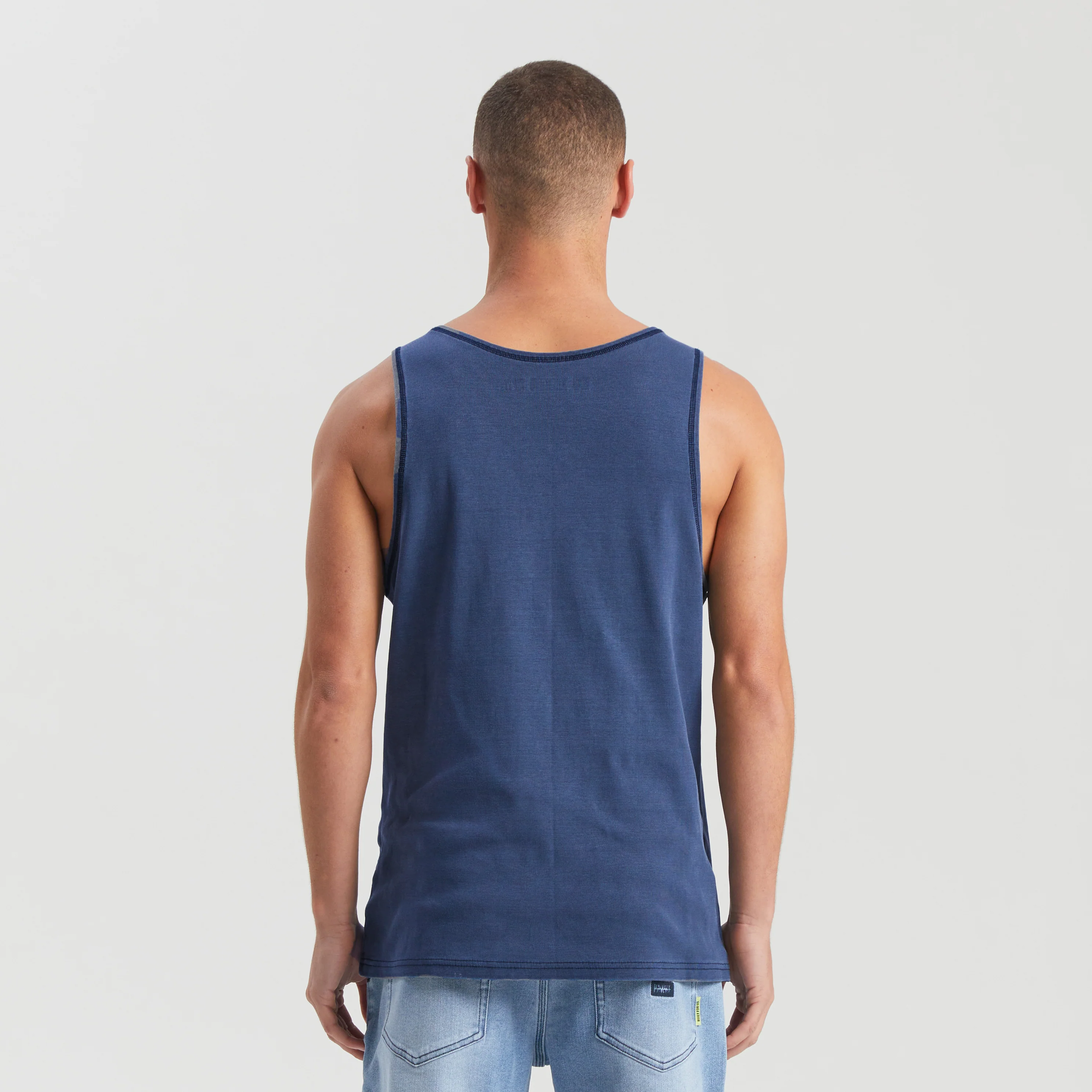 TRADE TANK - Image 7
